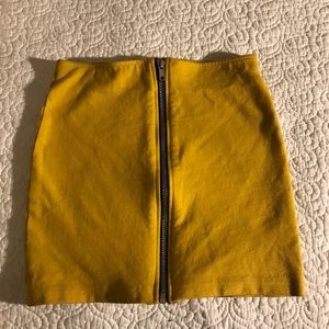 Yellow mini skirt